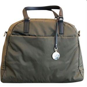 Lo & Sons OMG Overnight Travel Bag